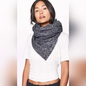 Lululemon Vinyasa Wrap *Rulu Reflective Detail Suited Jacquard SJRL/BLK .